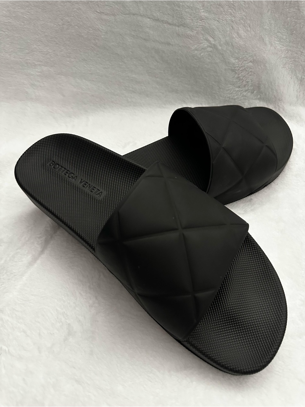 Bottega Veneta Black Rubber Slide Sandal - Textured Sole